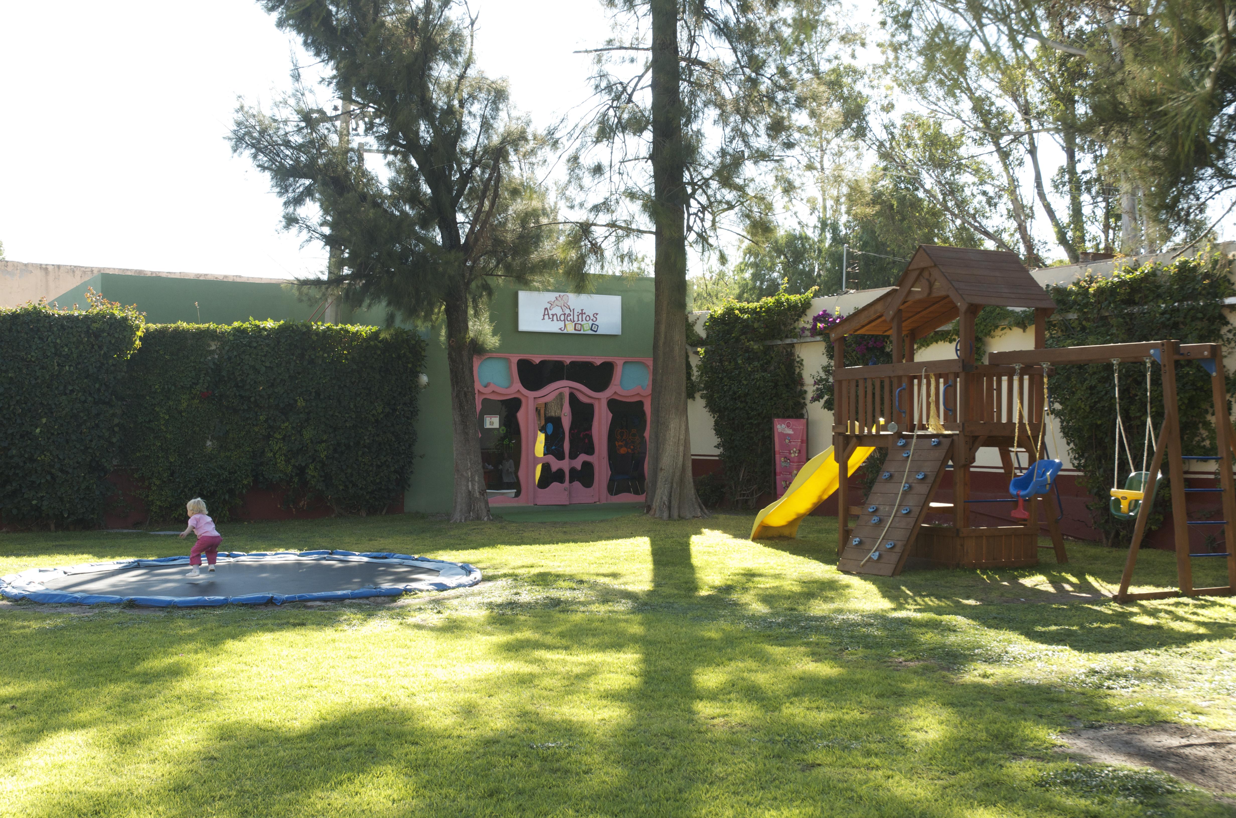Hacienda Jurica By Brisas Hotel Querétaro Kültér fotó Playground at a nursery school in Madrid, Spain