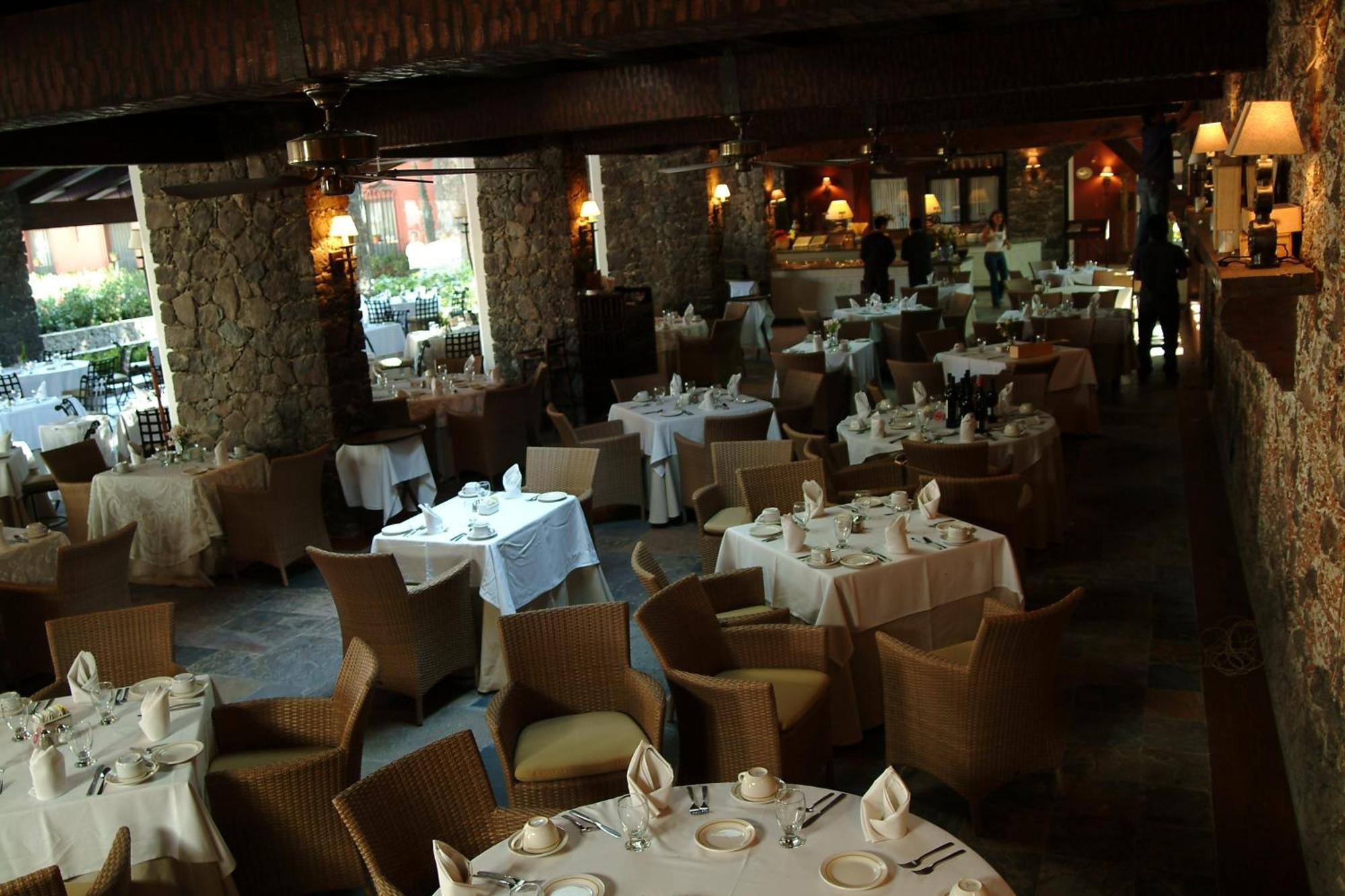 Hacienda Jurica By Brisas Hotel Querétaro Kültér fotó Interior of the restaurant